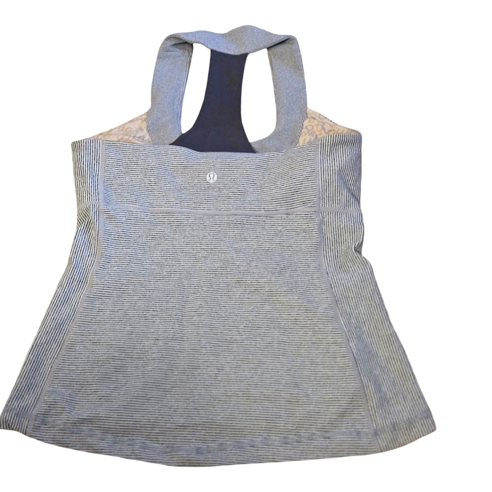 Lululemon Gray White Striped Racerback Tank Top Built In Bra Size 8